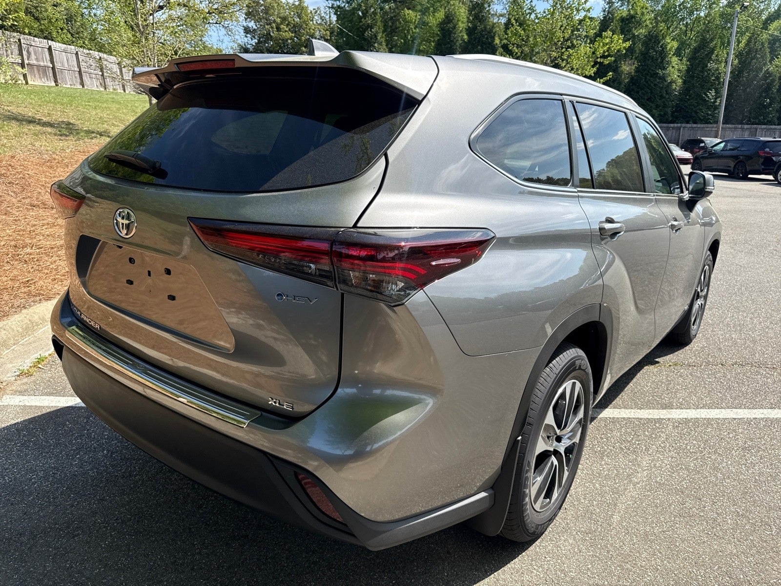 2026 Toyota Highlander 4DR HYB AWD XLE