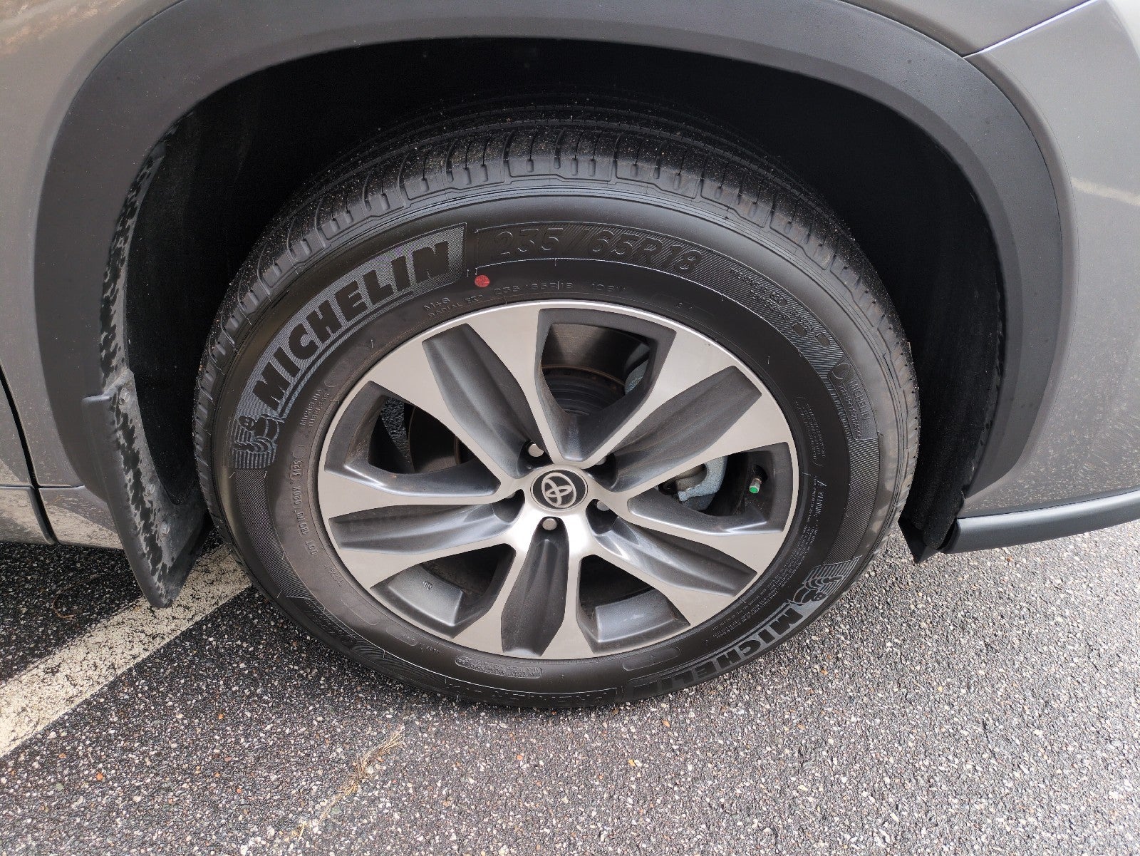 2026 Toyota Highlander 4DR AWD XLE