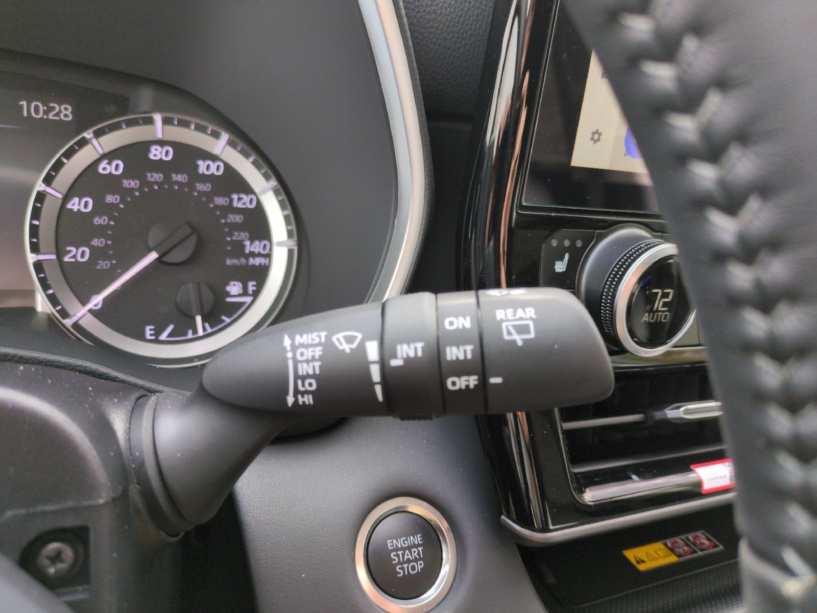 2026 Toyota Highlander 4DR AWD XLE