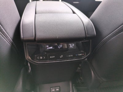 2026 Toyota Highlander 4DR AWD XLE