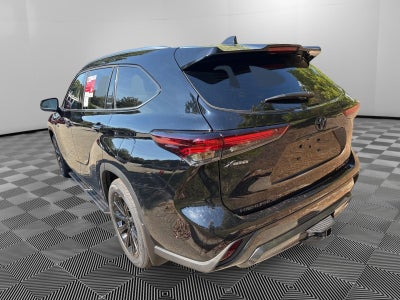 2026 Toyota Highlander Limited