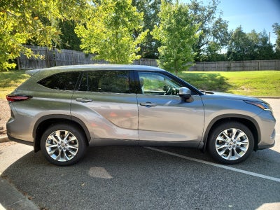 2026 Toyota Highlander Limited