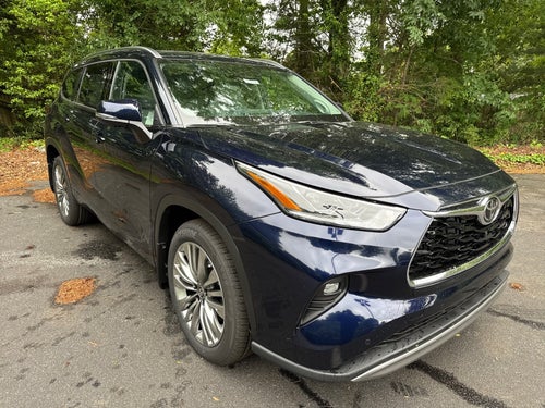 2026 Toyota Highlander 4DR AWD PLATINUM