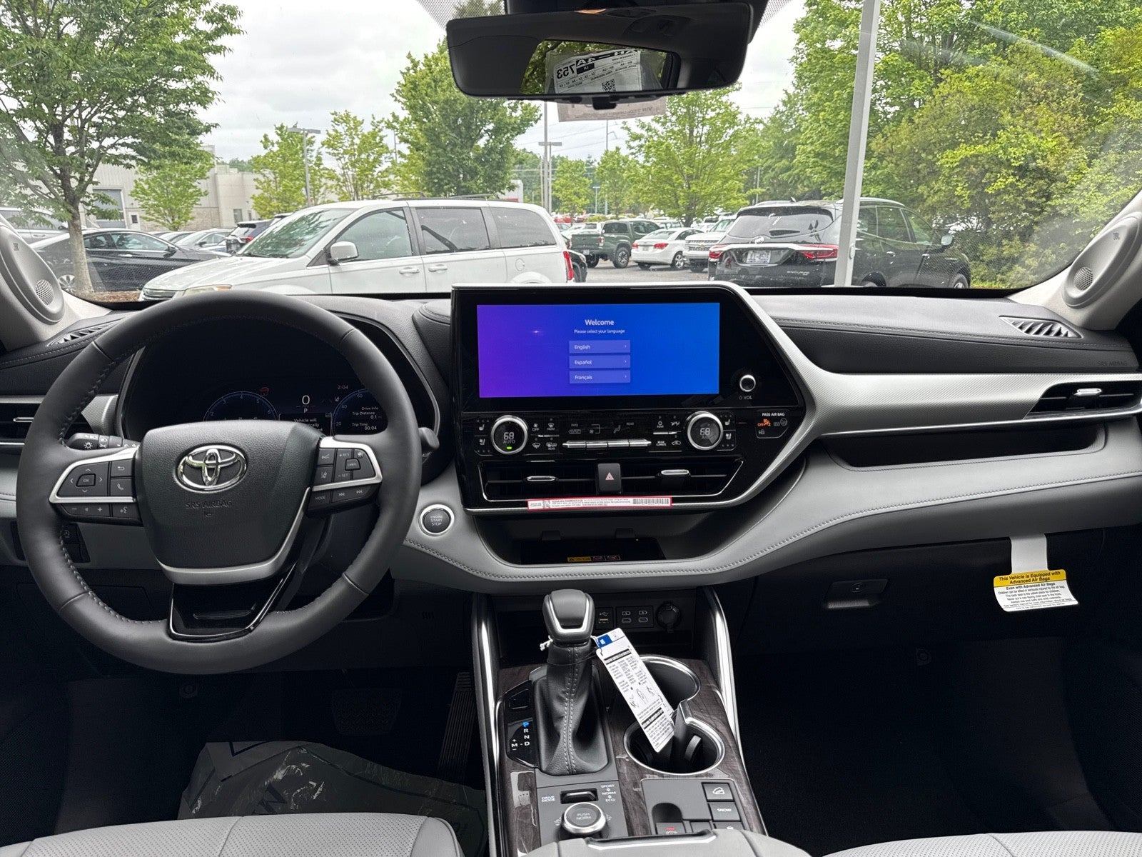 2026 Toyota Highlander 4DR AWD PLATINUM