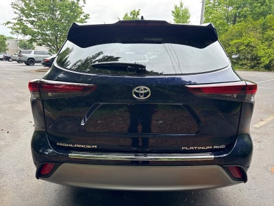 2026 Toyota Highlander 4DR AWD PLATINUM
