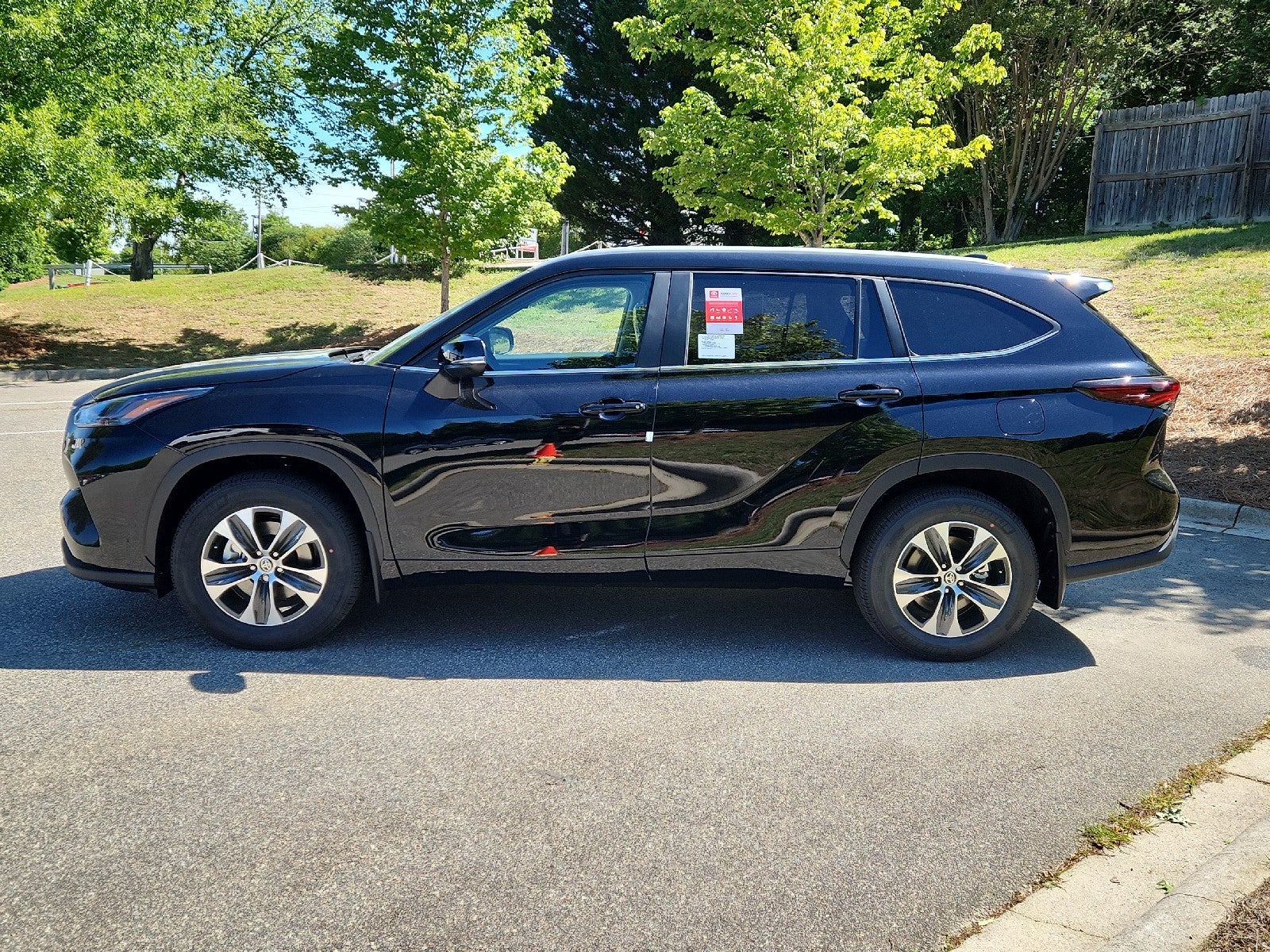 2026 Toyota Highlander XLE