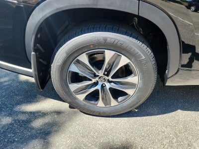 2026 Toyota Highlander XLE