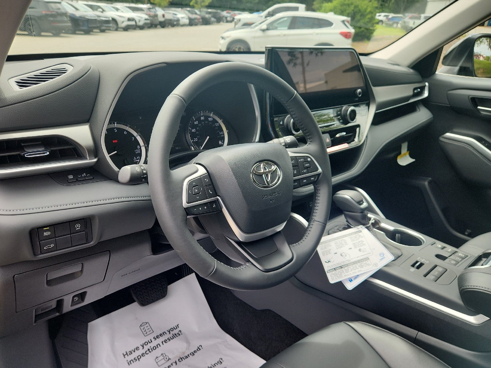 2026 Toyota Highlander 4DR AWD XLE