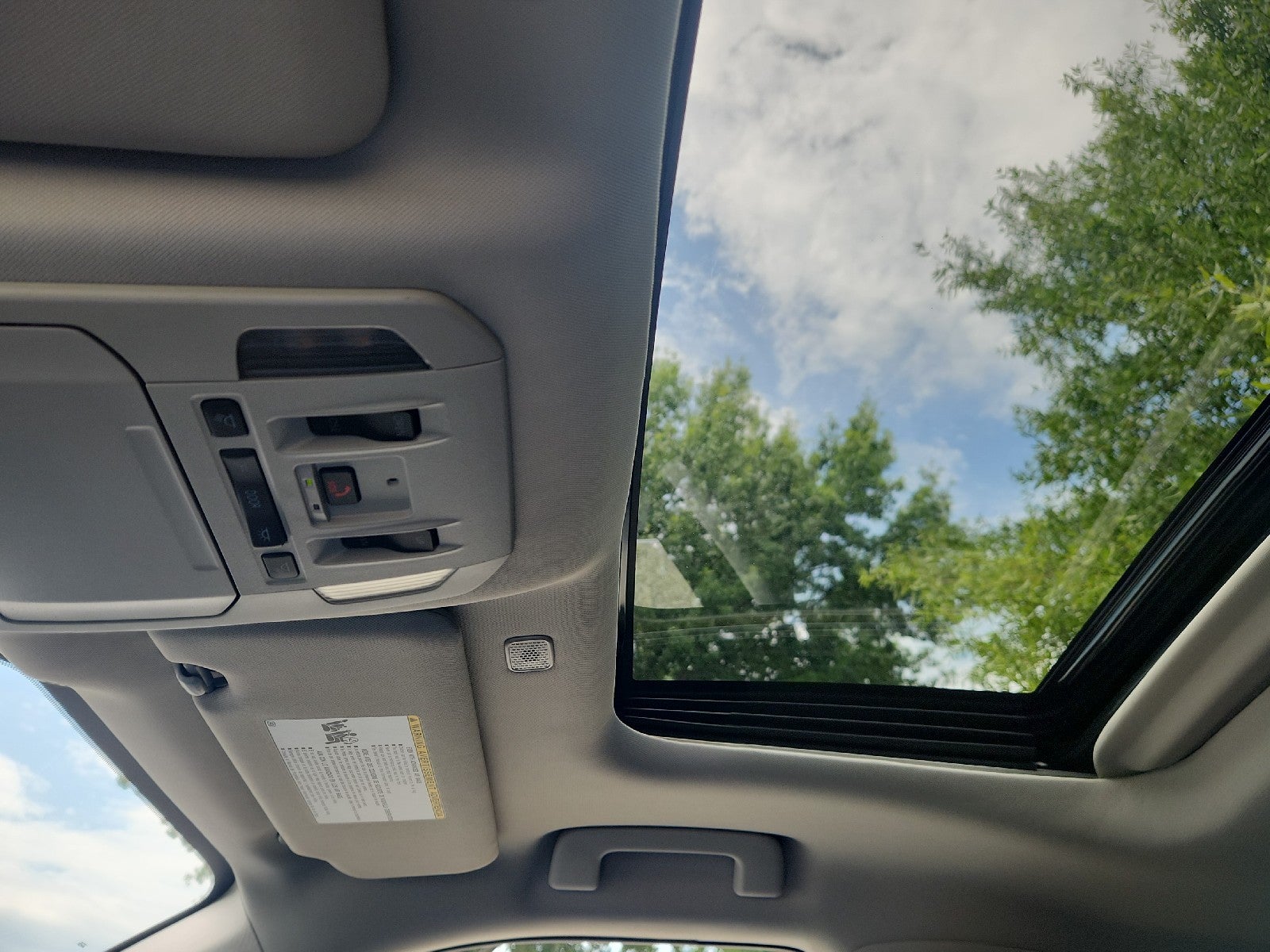 2026 Toyota Highlander 4DR AWD XLE