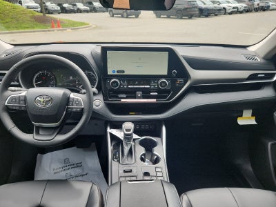 2026 Toyota Highlander 4DR AWD XLE