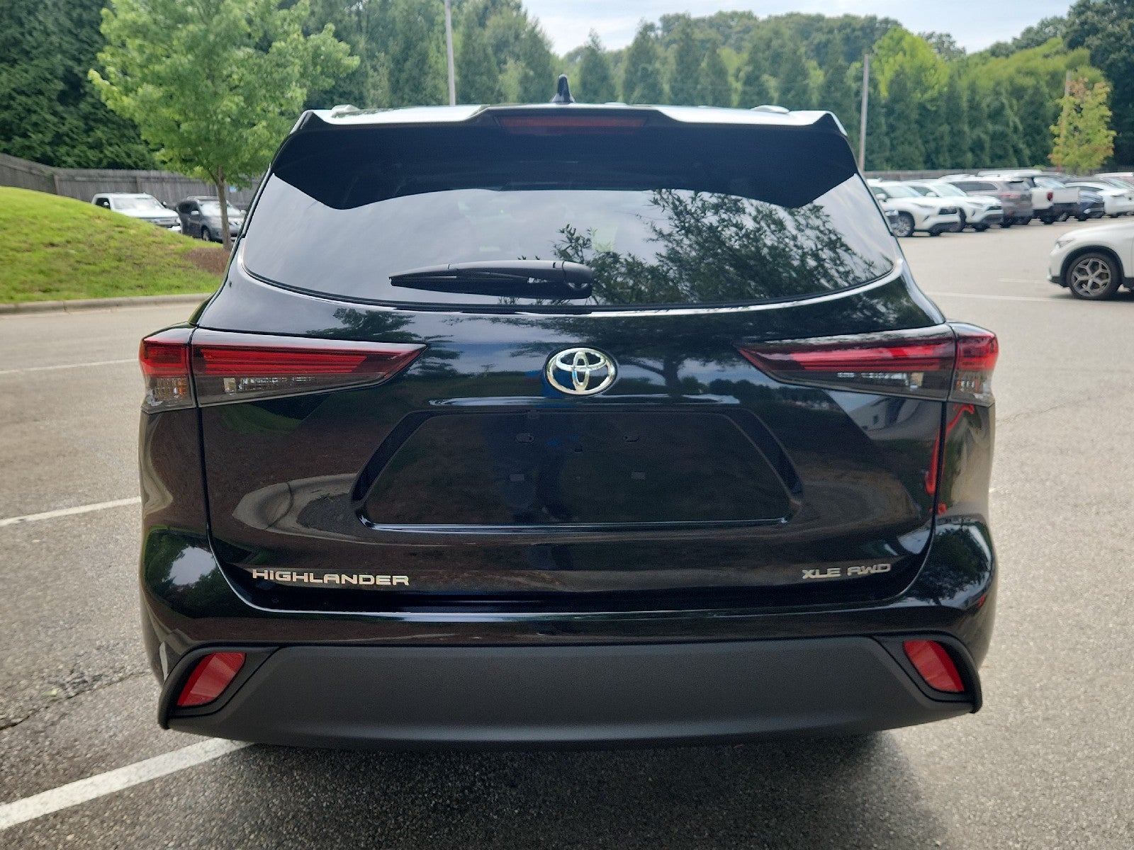 2026 Toyota Highlander 4DR AWD XLE