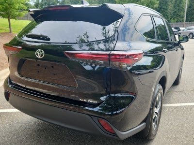 2026 Toyota Highlander 4DR AWD XLE