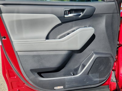 2026 Toyota Highlander XLE