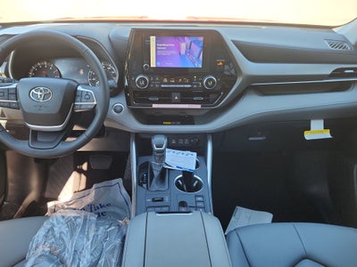 2026 Toyota Highlander XLE