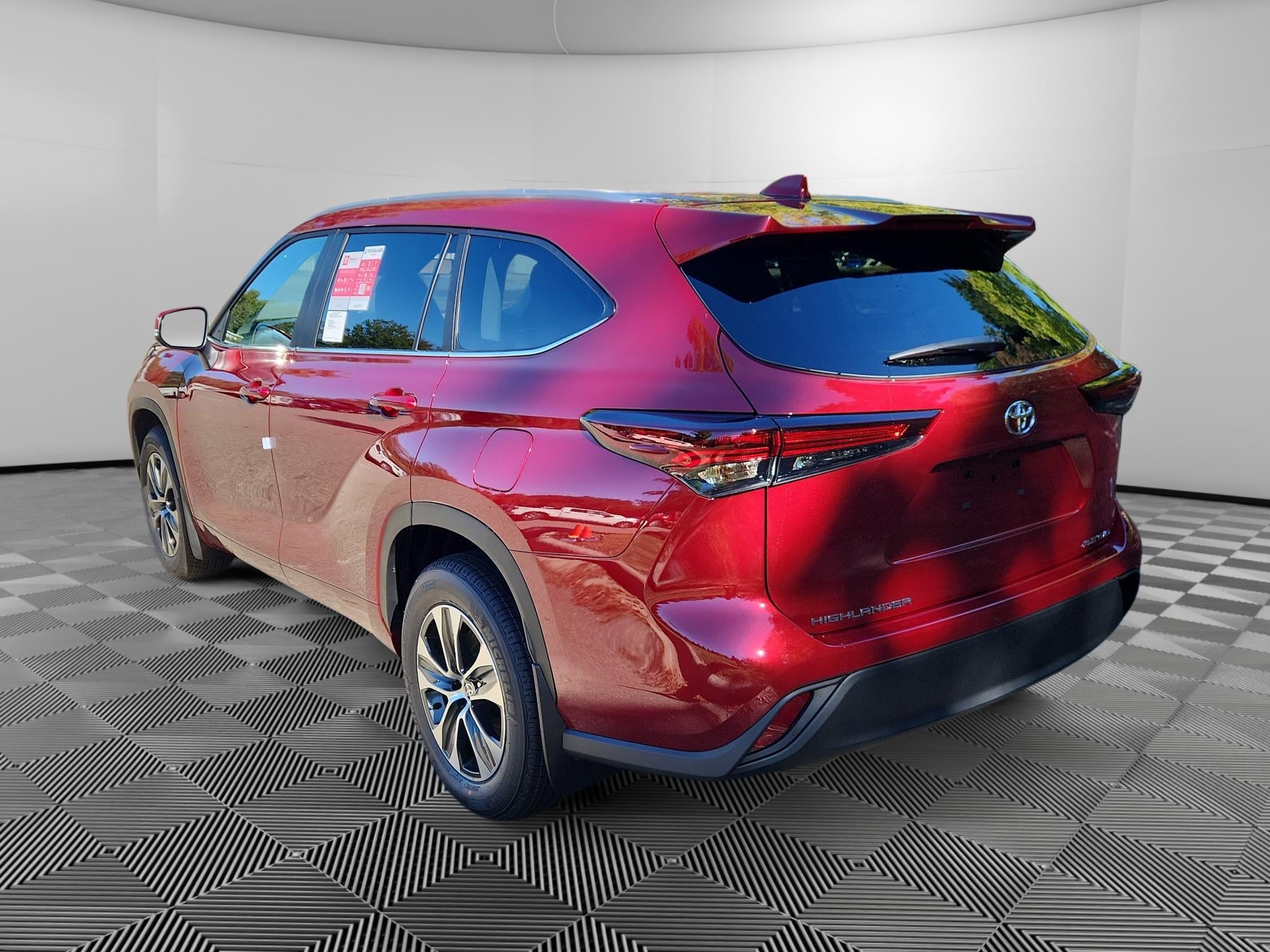 2026 Toyota Highlander XLE