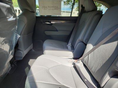 2026 Toyota Highlander Limited