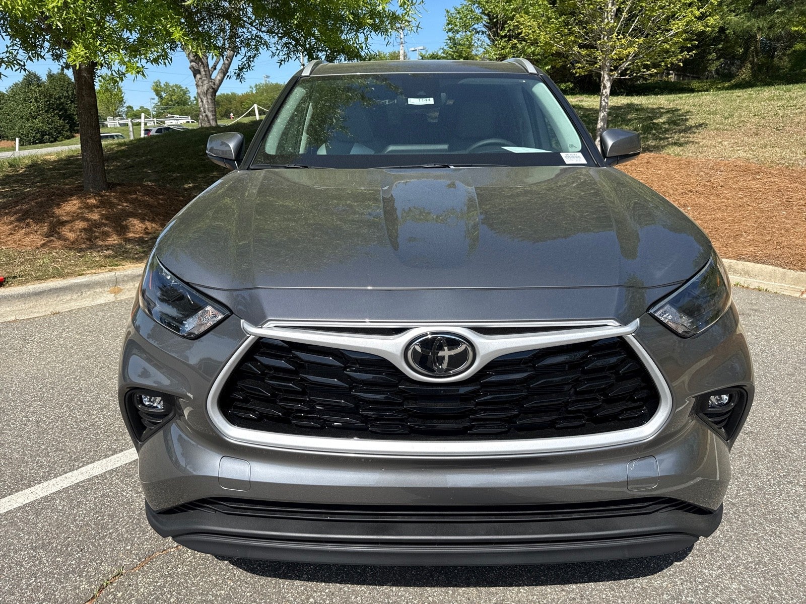 2026 Toyota Highlander 4DR AWD XLE