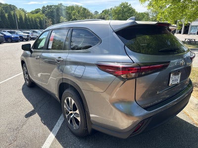 2026 Toyota Highlander 4DR AWD XLE