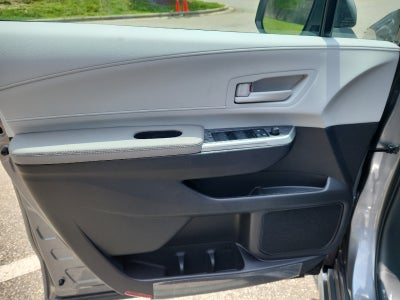 2026 Toyota Sienna 4DR AWD 8P LE