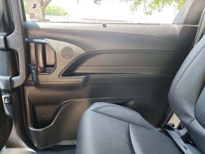 2026 Toyota Sienna 4DR FWD 7P XSE