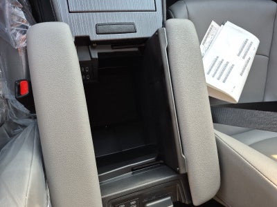 2026 Toyota Sienna 4DR FWD 8P XLE