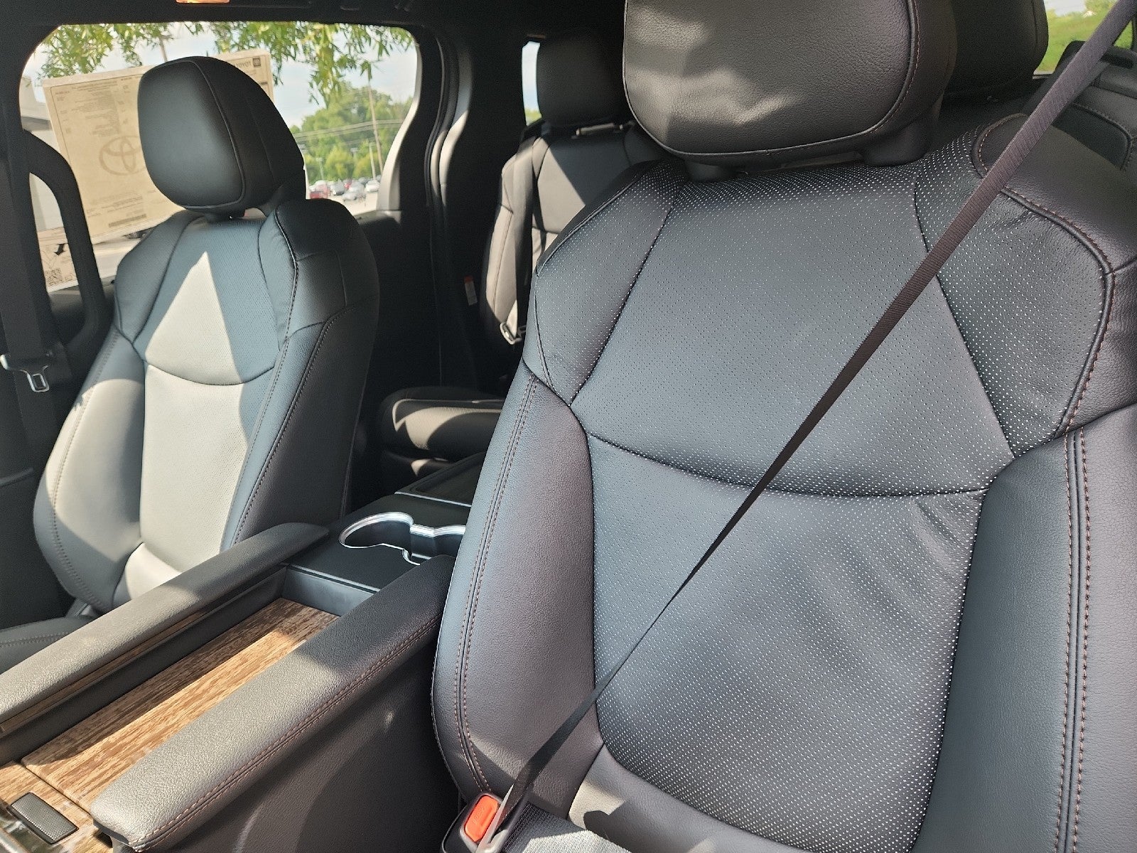 2026 Toyota Sienna 4DR FWD 7P LIMITED