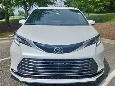 2026 Toyota Sienna 4DR FWD 7P LIMITED