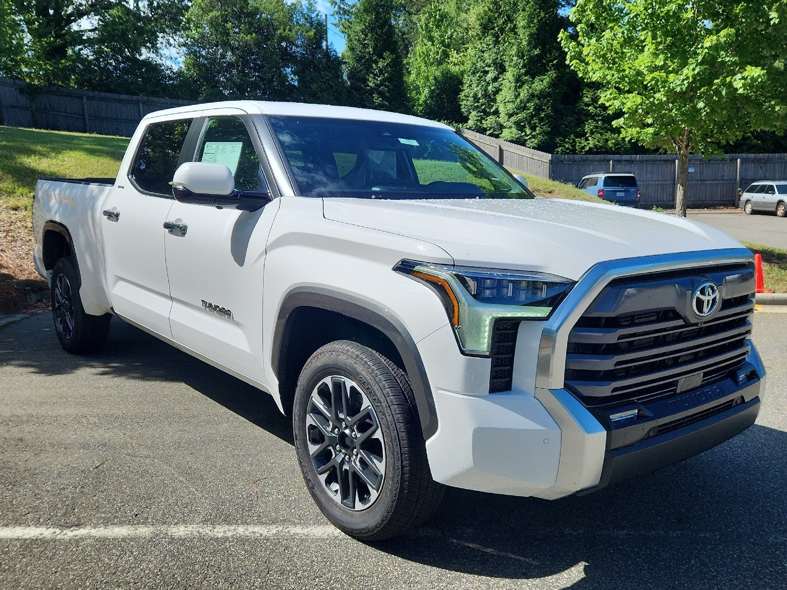 2026 Toyota Tundra 4WD 4WD CREW LIMITED 6.5