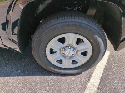 2026 Toyota Tundra 4WD 4WD CREW SR 5.5'