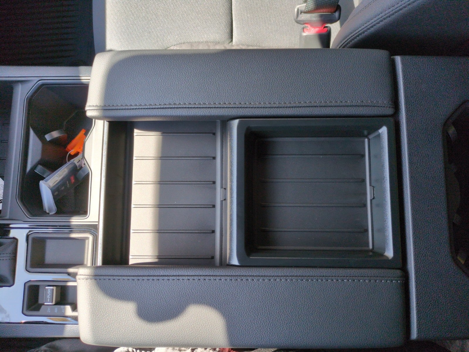 2026 Toyota Tundra 4WD 4WD CREW SR 5.5'