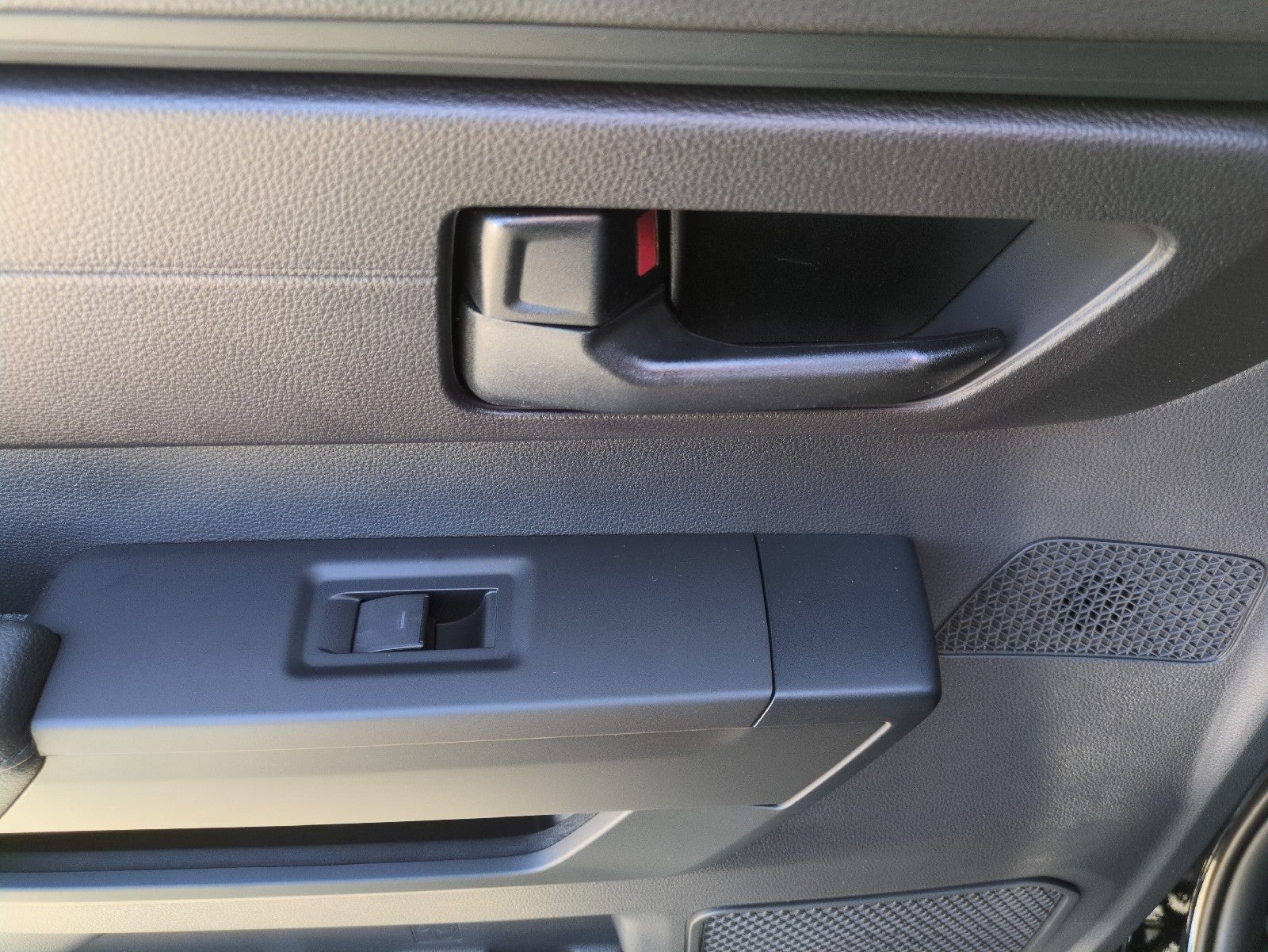 2026 Toyota Tundra 4WD 4WD CREW SR 5.5'