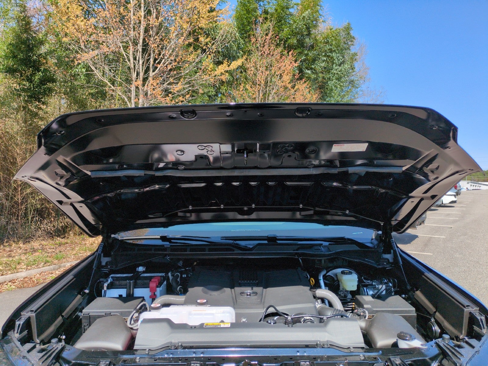 2026 Toyota Tundra 4WD 4WD CREW SR 5.5'