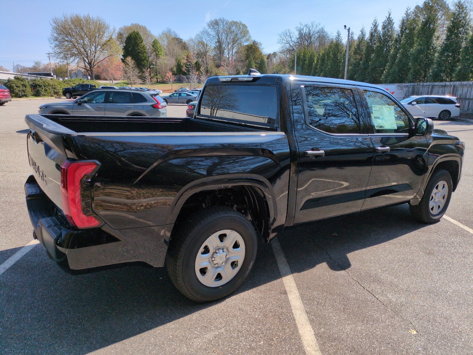 2026 Toyota Tundra 4WD 4WD CREW SR 5.5'