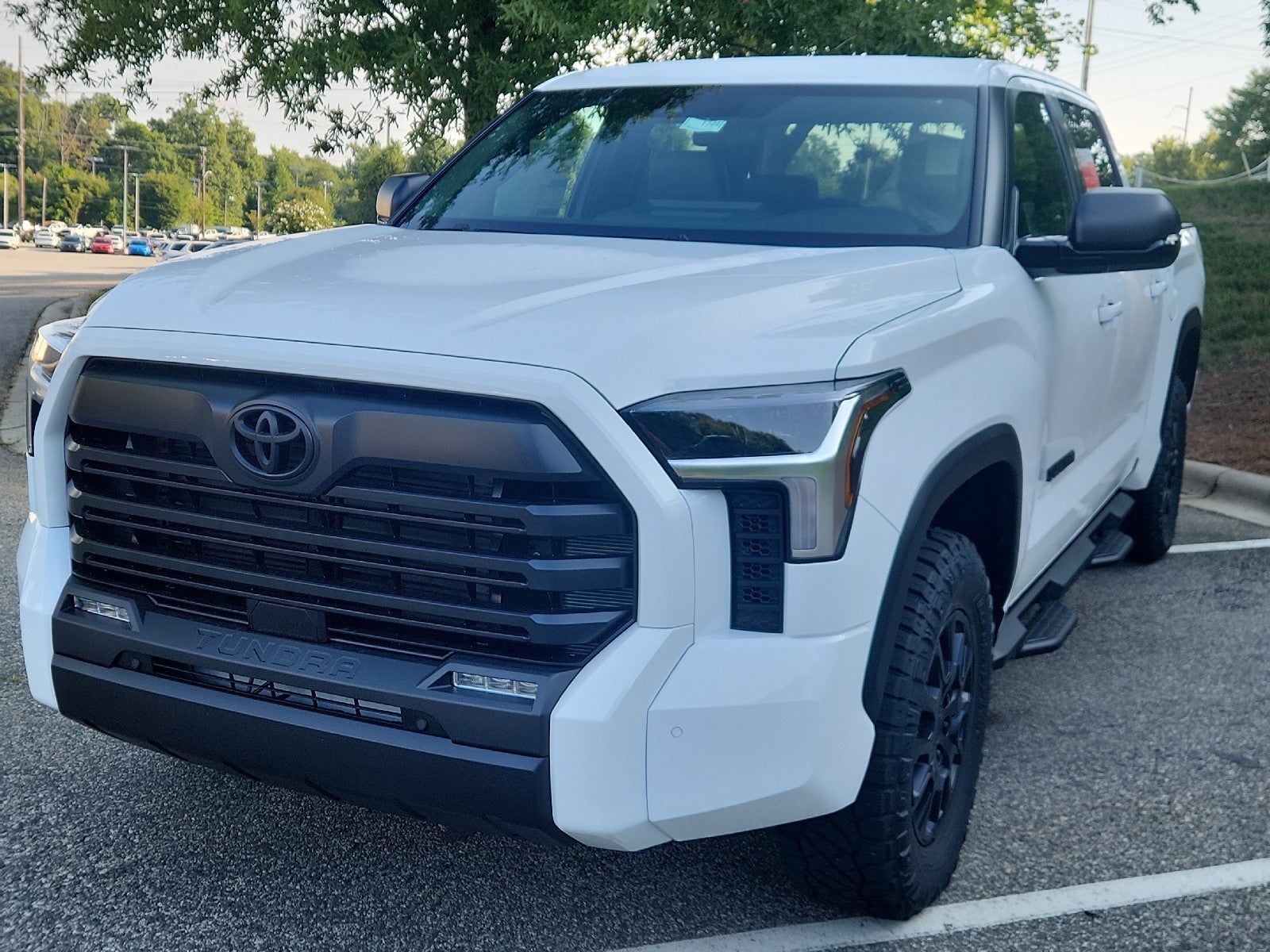 2026 Toyota Tundra 4WD 4WD CREW SR5 5.5'
