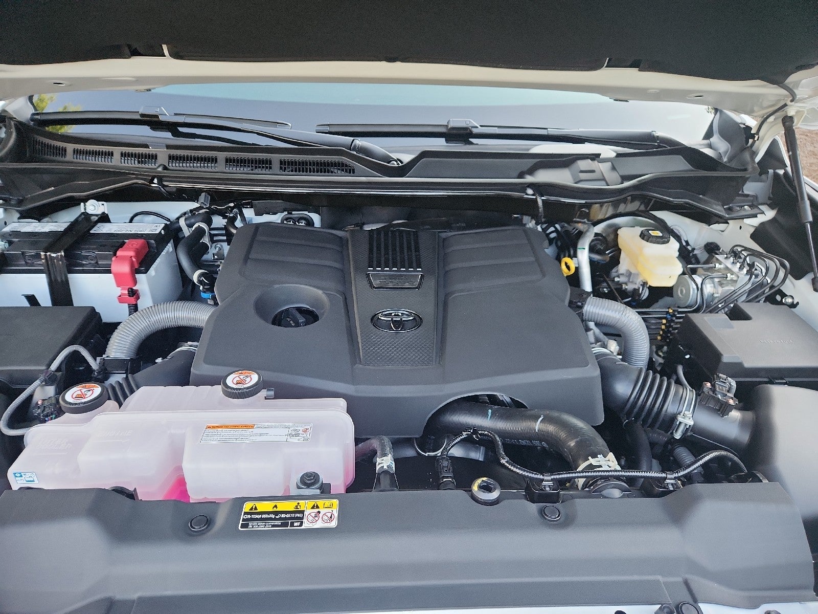 2026 Toyota Tundra 4WD 4WD CREW SR5 5.5'