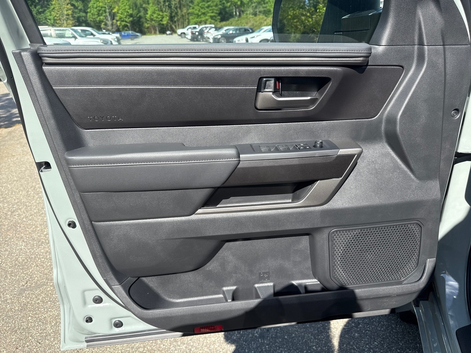 2026 Toyota Tundra 4WD 4WD CREW SR5 5.5'