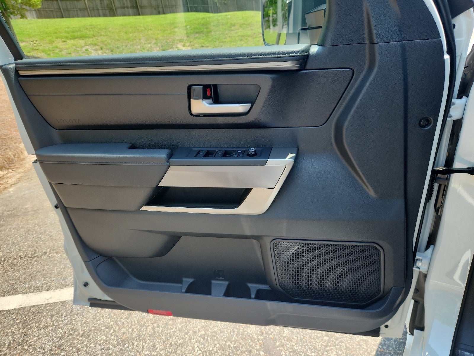 2026 Toyota Tundra 4WD 4WD CREW SR5 5.5'