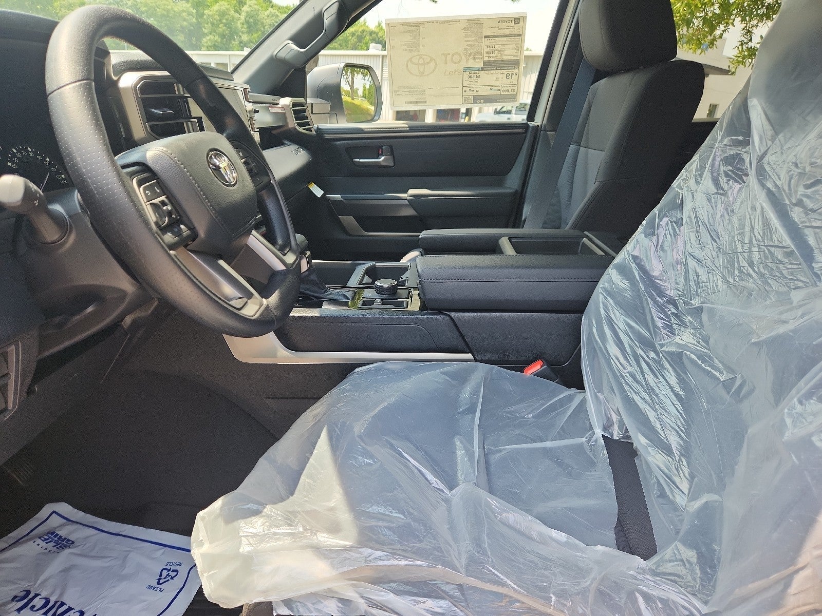 2026 Toyota Tundra 4WD 4WD CREW SR5 5.5'