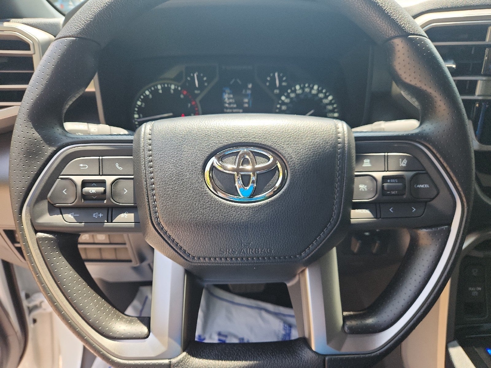 2026 Toyota Tundra 4WD 4WD CREW SR5 5.5'