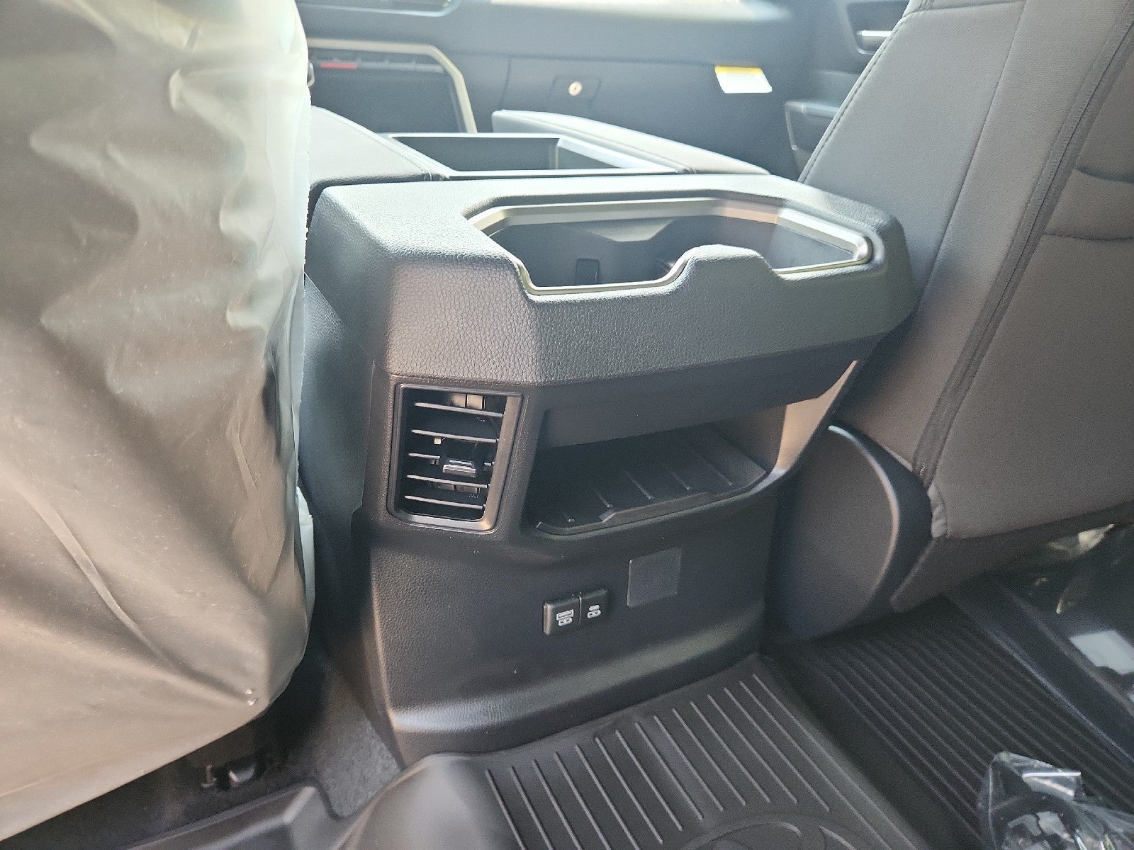 2026 Toyota Tundra 4WD 4WD CREW SR5 5.5'