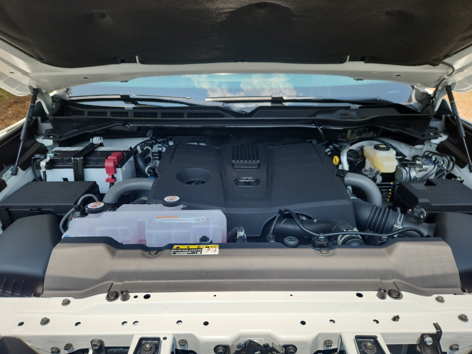 2026 Toyota Tundra 4WD 4WD CREW SR5 5.5'