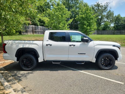 2026 Toyota Tundra 4WD 4WD CREW SR5 5.5'