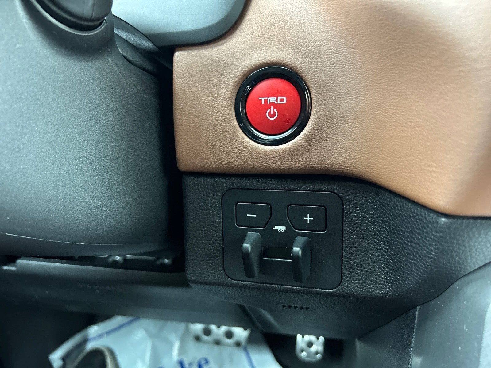 2025 Toyota Tundra i-FORCE MAX 1794 Edition i-FORCE MAX