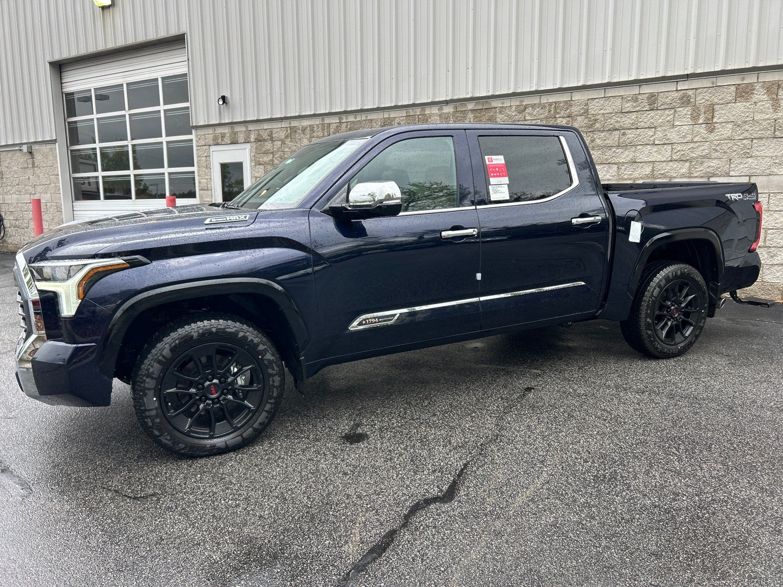 2025 Toyota Tundra i-FORCE MAX 1794 Edition i-FORCE MAX