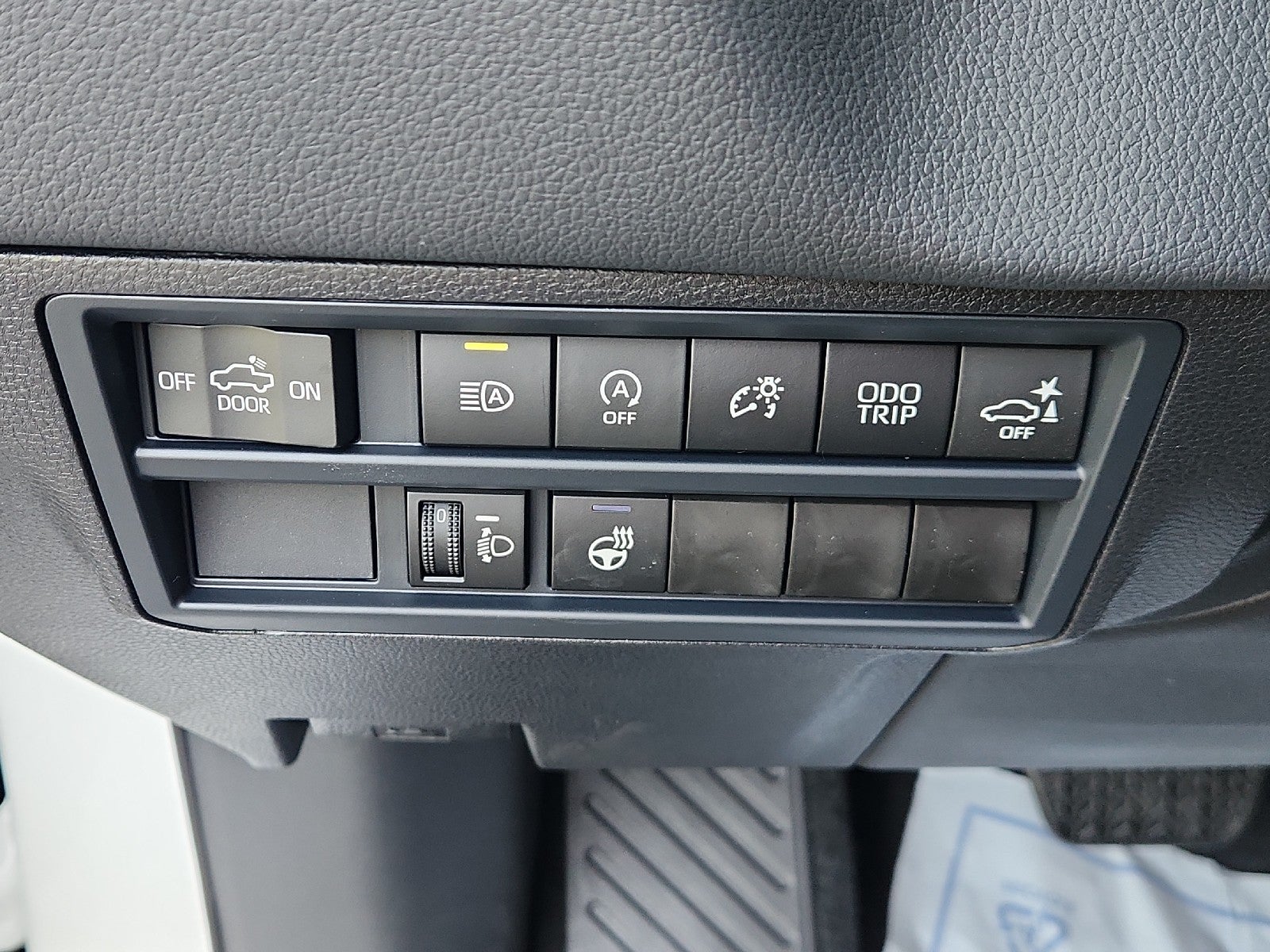 2026 Toyota Tundra 4WD 4WD CREW LIMITED 5.5