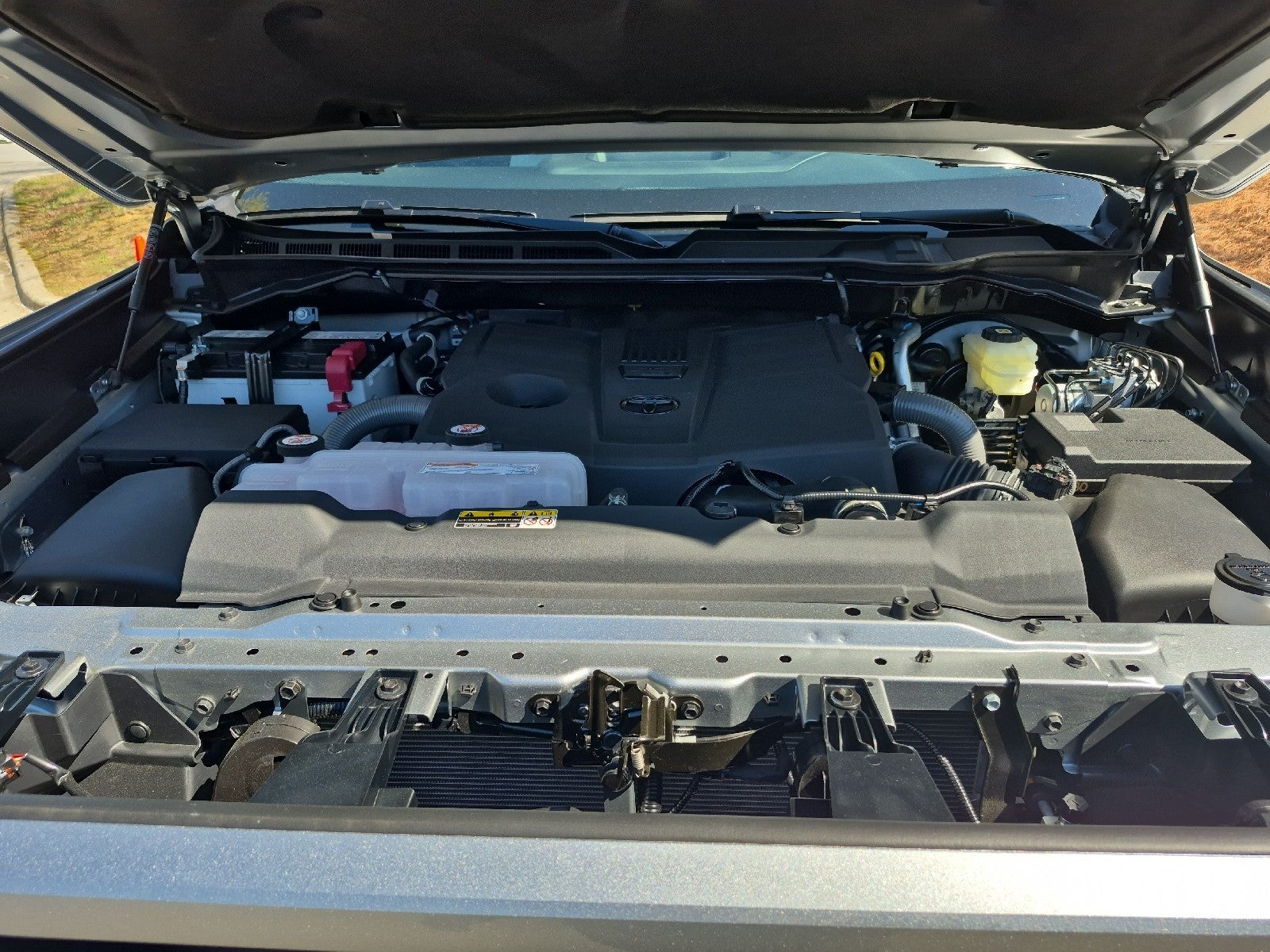 2026 Toyota Tundra 4WD 4WD CREW SR5 5.5'