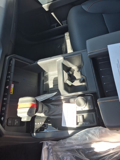 2026 Toyota Tundra 4WD 4WD CREW SR5 5.5'