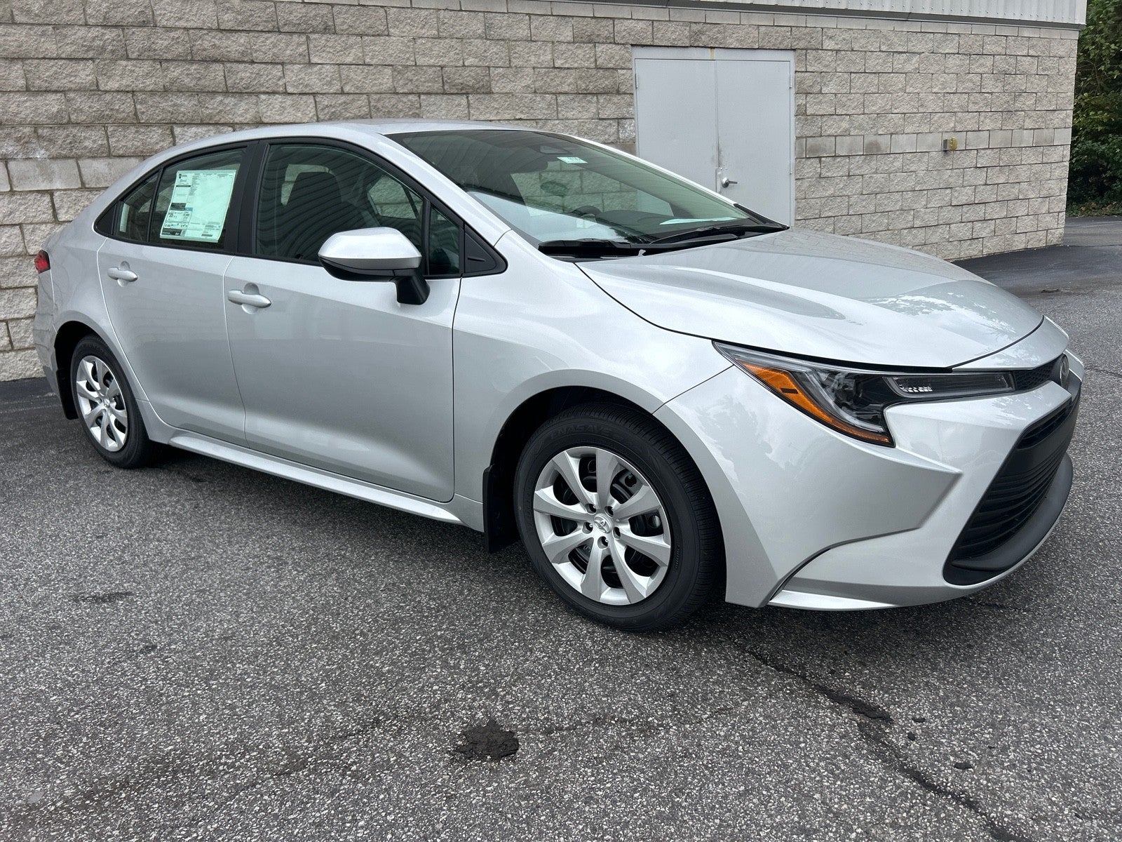 2026 Toyota Corolla 4DR CVT LE