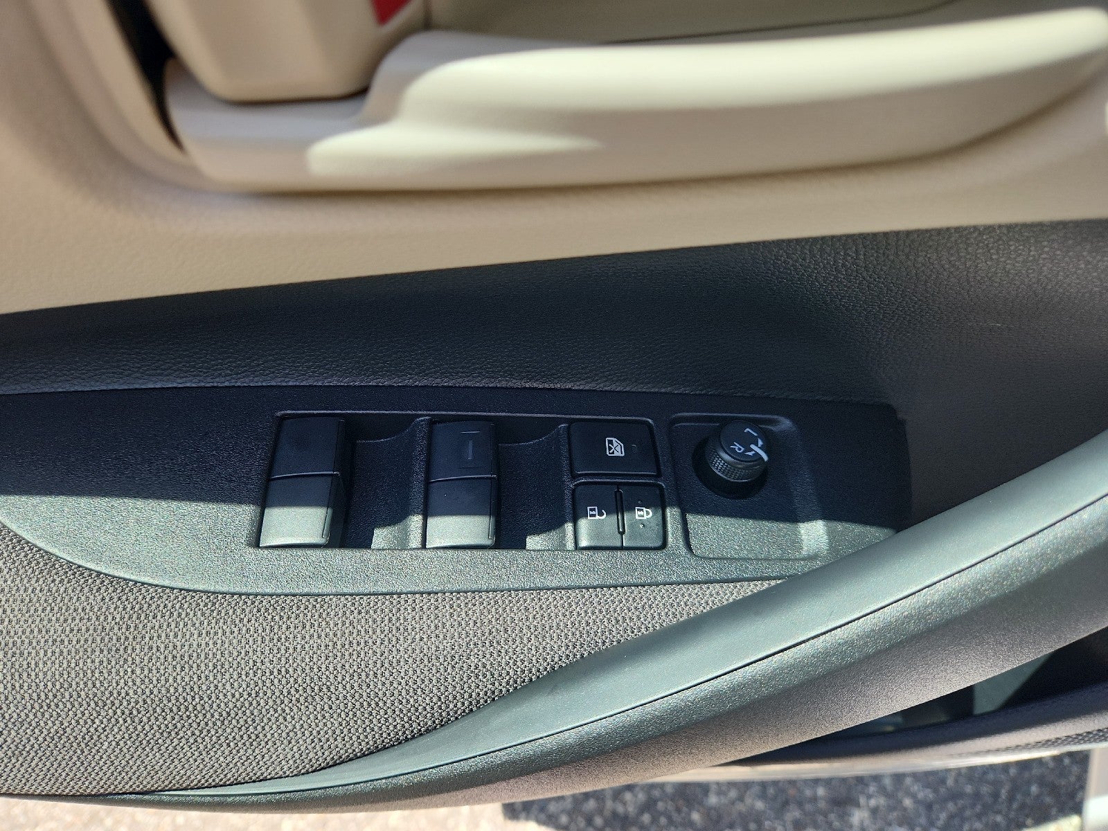 2026 Toyota Corolla 4DR CVT LE