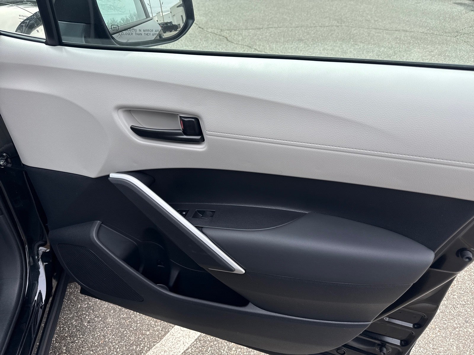 2026 Toyota Corolla Cross 4DR 2WD L